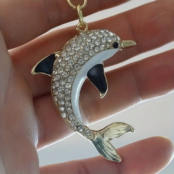 New Rhinestone Dolphin Keychain - Picture 1 of 6